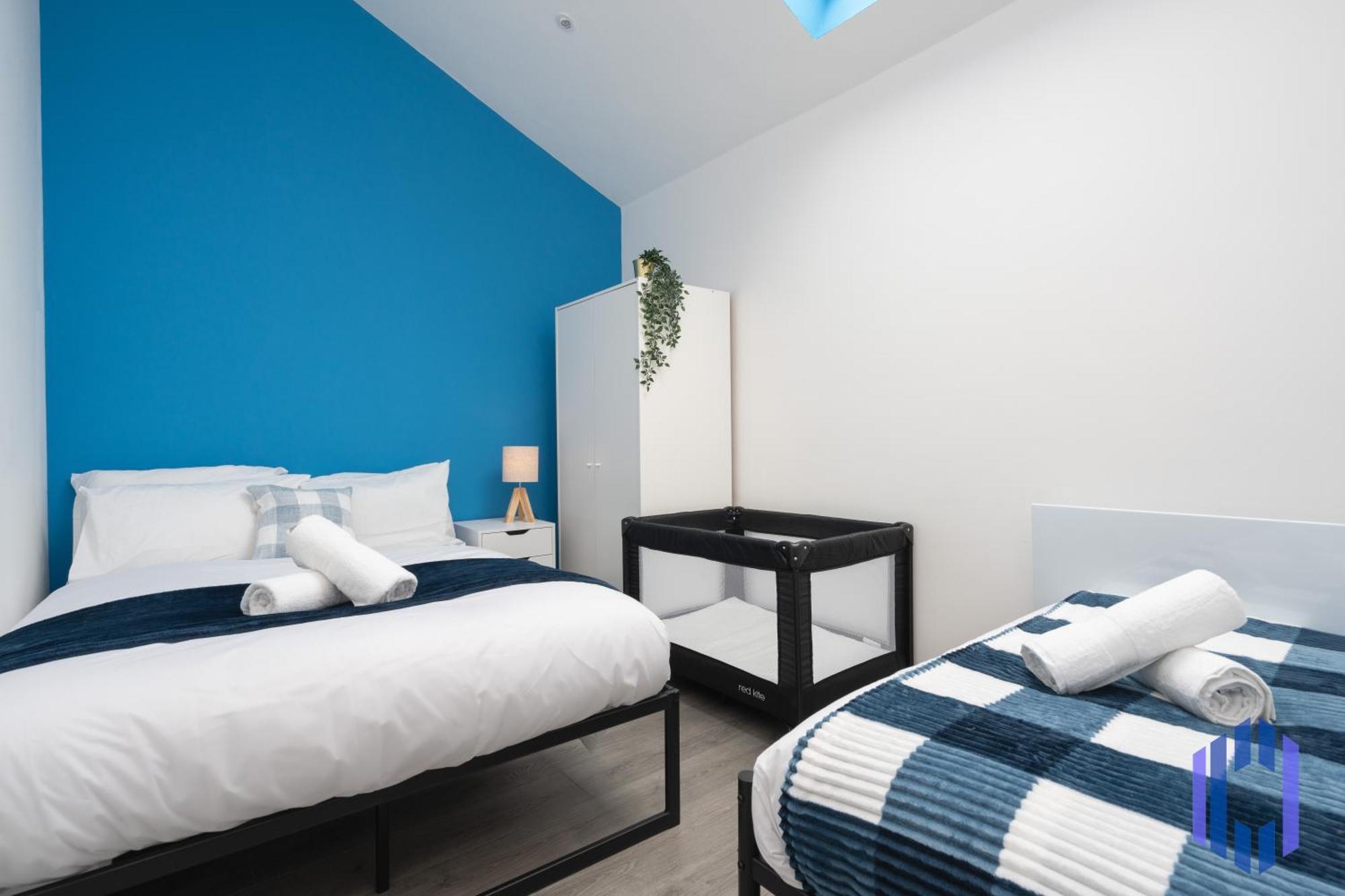 Santorini Blues By Cefas - Free Parking - - Near Airport *