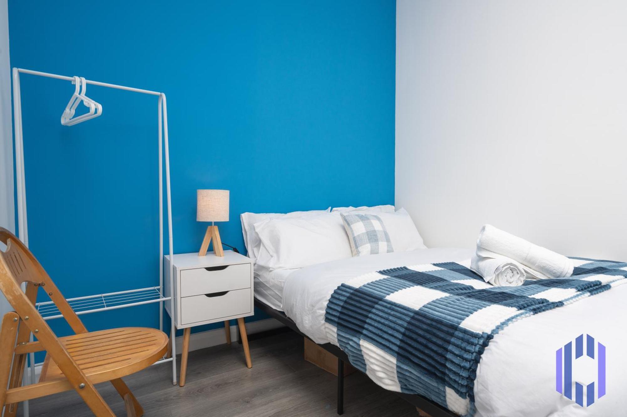 Holiday home Santorini Blues By Cefas - Free Parking - - Near Airport